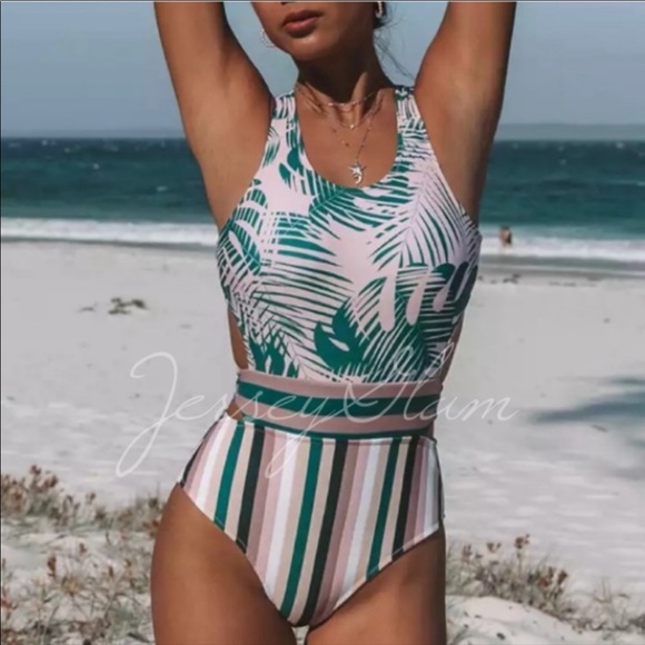 🌴🌴Pink and green palm one piece🌴🌴 - Picture 1 of 5
